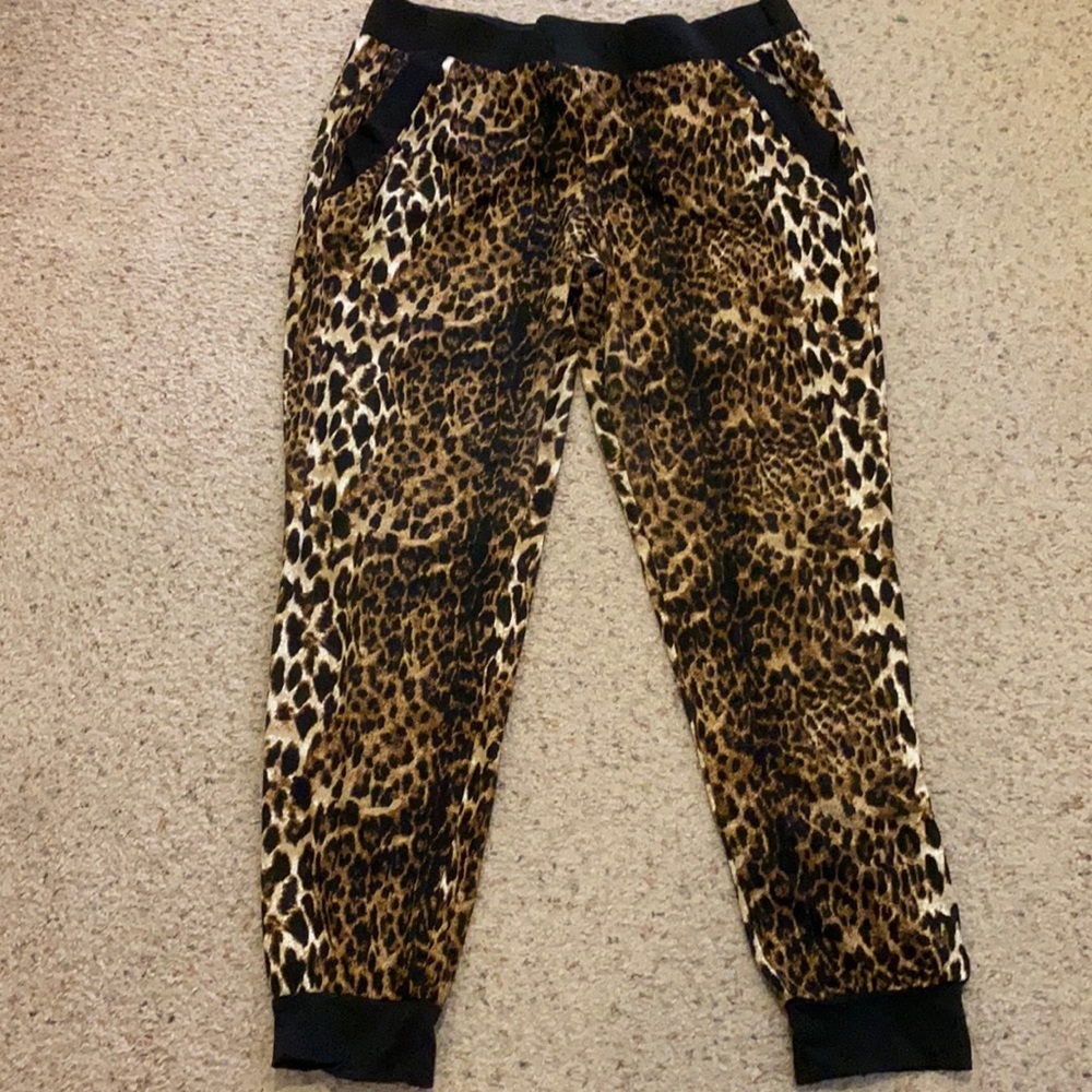 🐆leopard print Joggers🐆